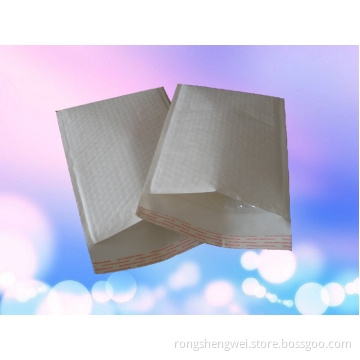 White Kraft Bubble Mailer/Delivery Bag